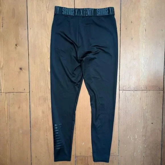 Savage X Fenty black leggings size large - Picture 7 of 7